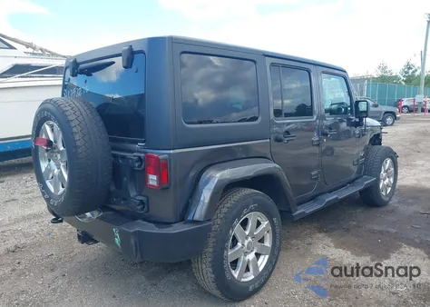 2018 Jeep Wrangler Jk Unlimited Sahara 4X4 из США, поврежденный, VIN 1C4HJWEG5JL916407